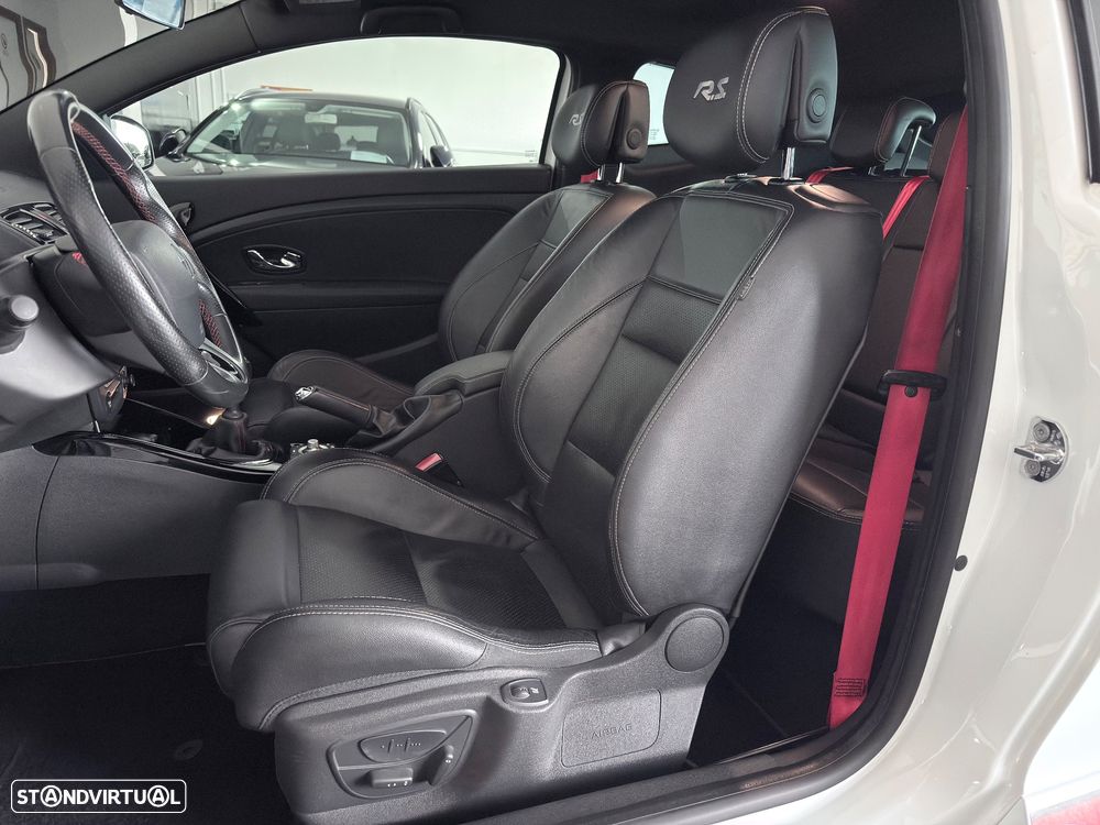 Renault Mégane Coupe 2.0 T RS - 27