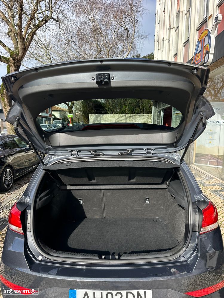 Hyundai i30 1.0 T-GDI Style Plus - 10