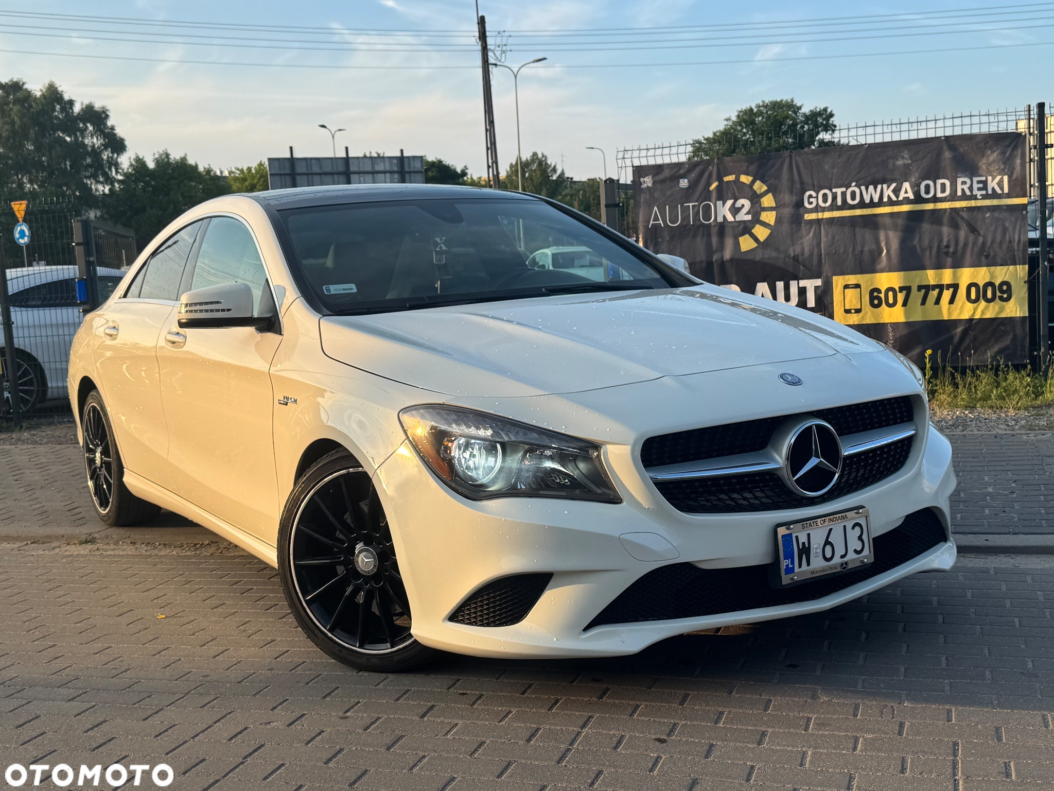 Mercedes-Benz CLA 250 4-Matic AMG Line - 11