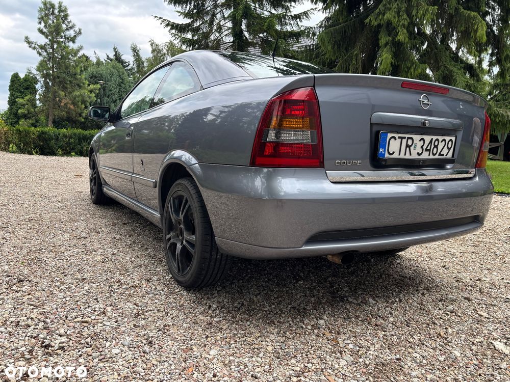 Opel Astra 2.2 Bertone - 3
