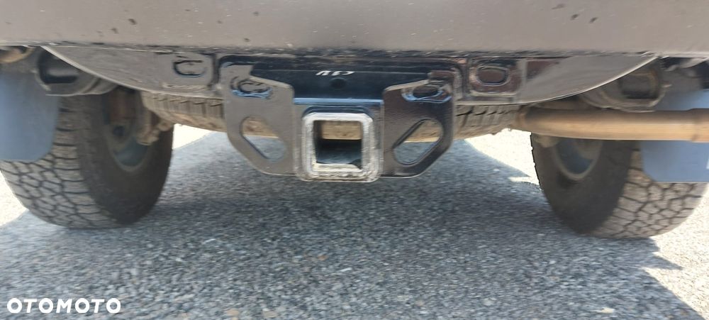 Toyota Tacoma - 23