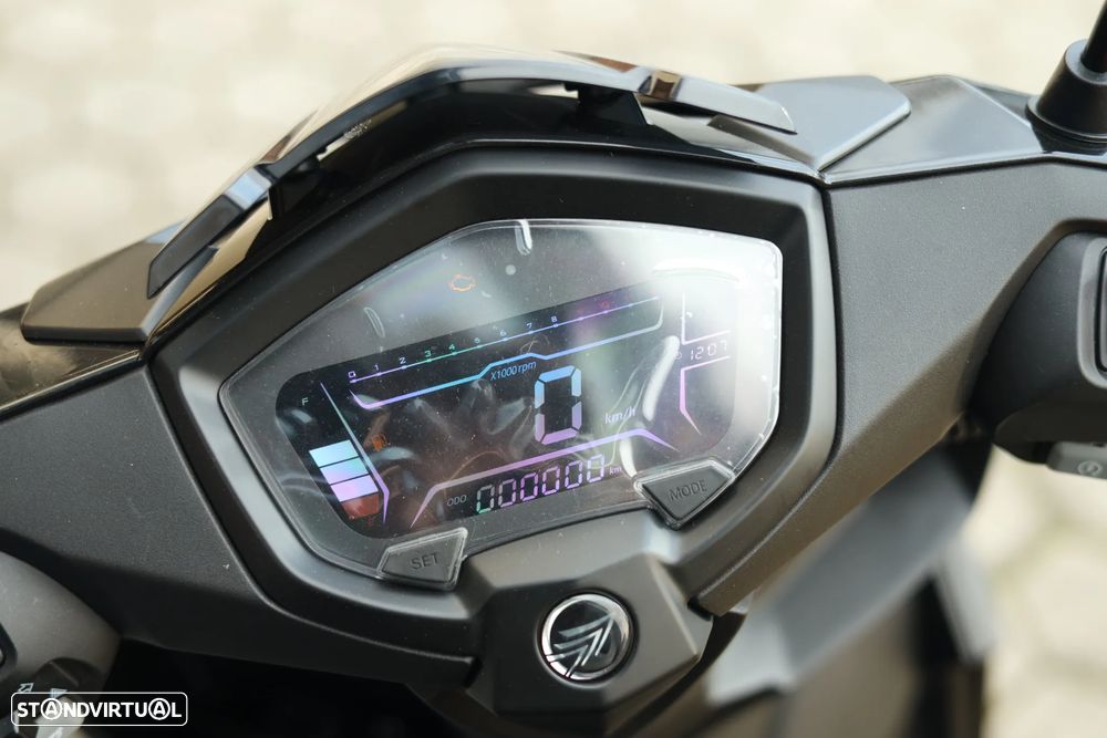 Keeway Vieste 125 ICON 125 S - 3