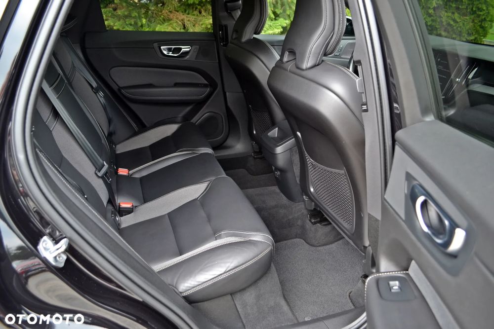 Volvo XC 60 - 28
