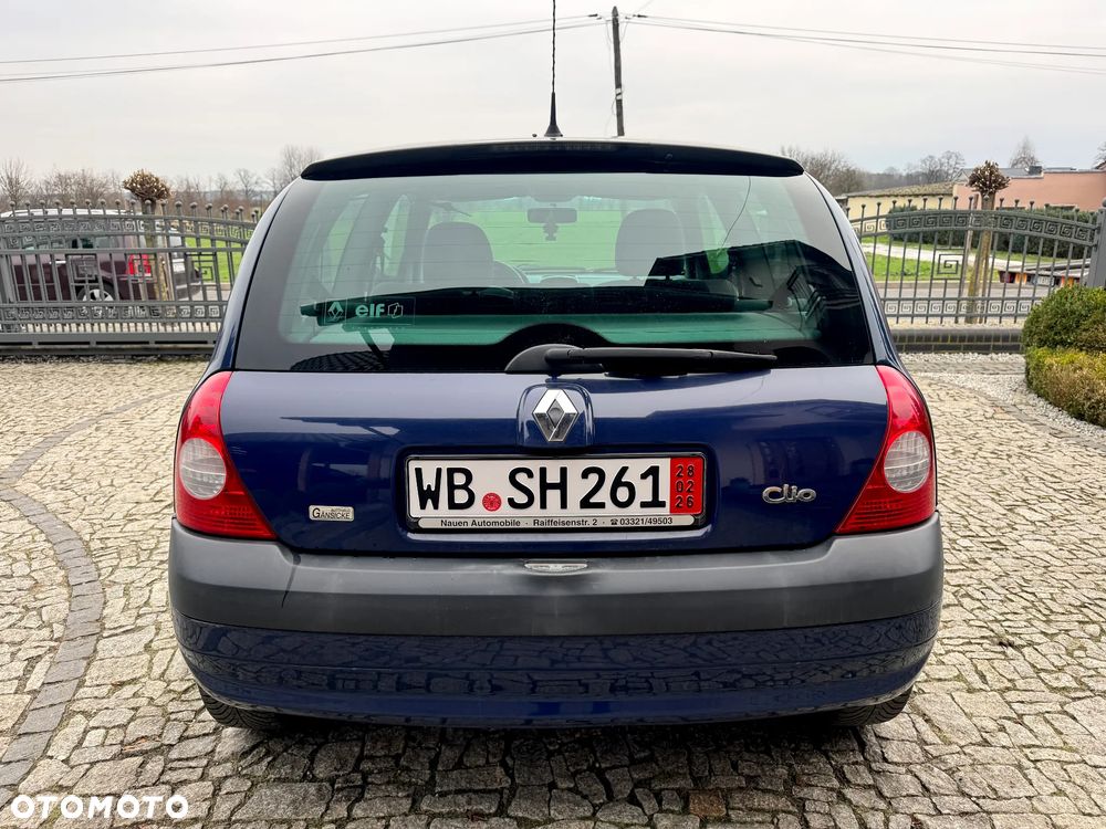 Renault Clio - 6