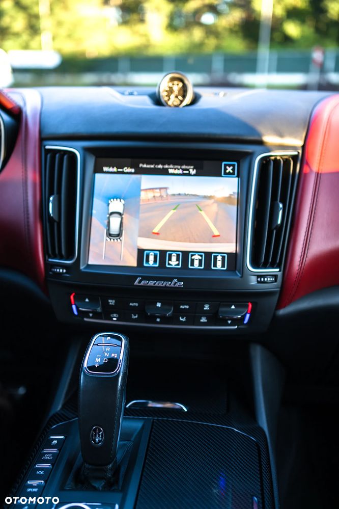 Maserati Levante - 26