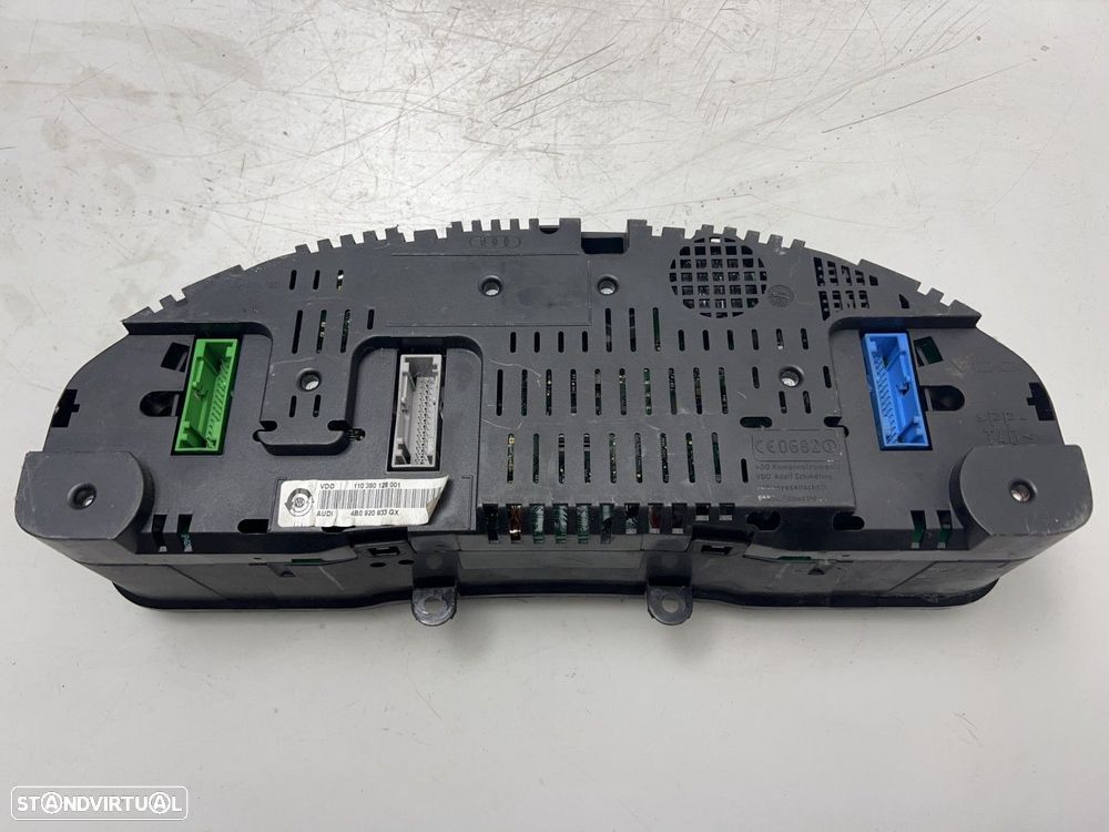 Painel de instrumentos Usado AUDI A6 (4B2, C5) 2.5 TDI REF. 4B0920933GX - 2