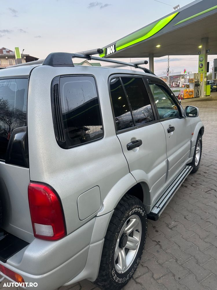 Suzuki Grand Vitara - 5