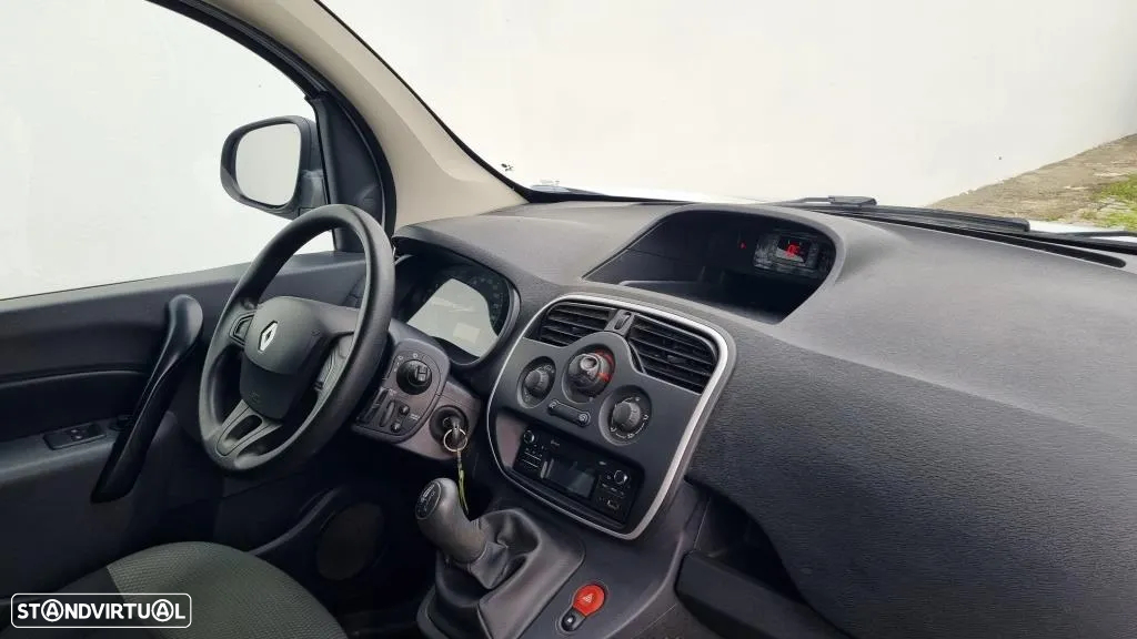 Renault Kangoo 1.5 dci 90cv Business c/motor frio - 16
