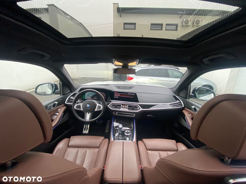 BMW X7 - 30