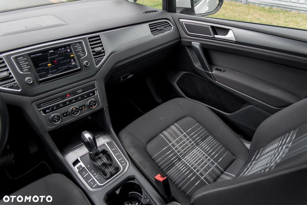 Volkswagen Golf Sportsvan 1.6 TDI BlueMotion Technology DSG Lounge - 34