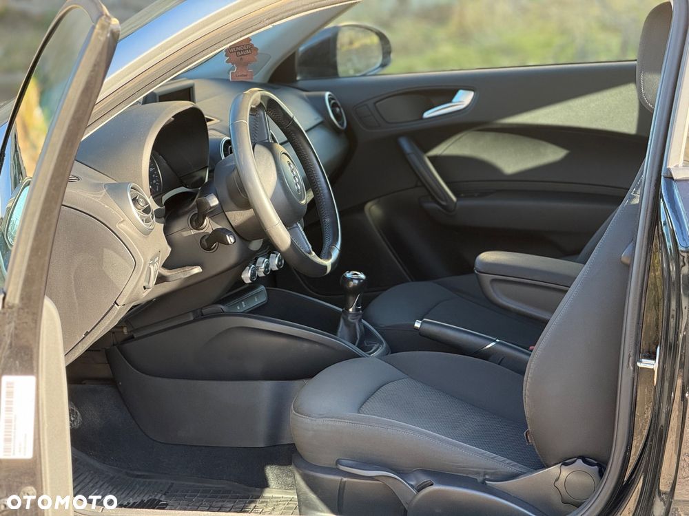 Audi A1 3-drzwiowe 1.2 TFSI admired - 18