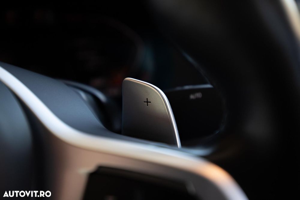 BMW X6 xDrive40i - 16