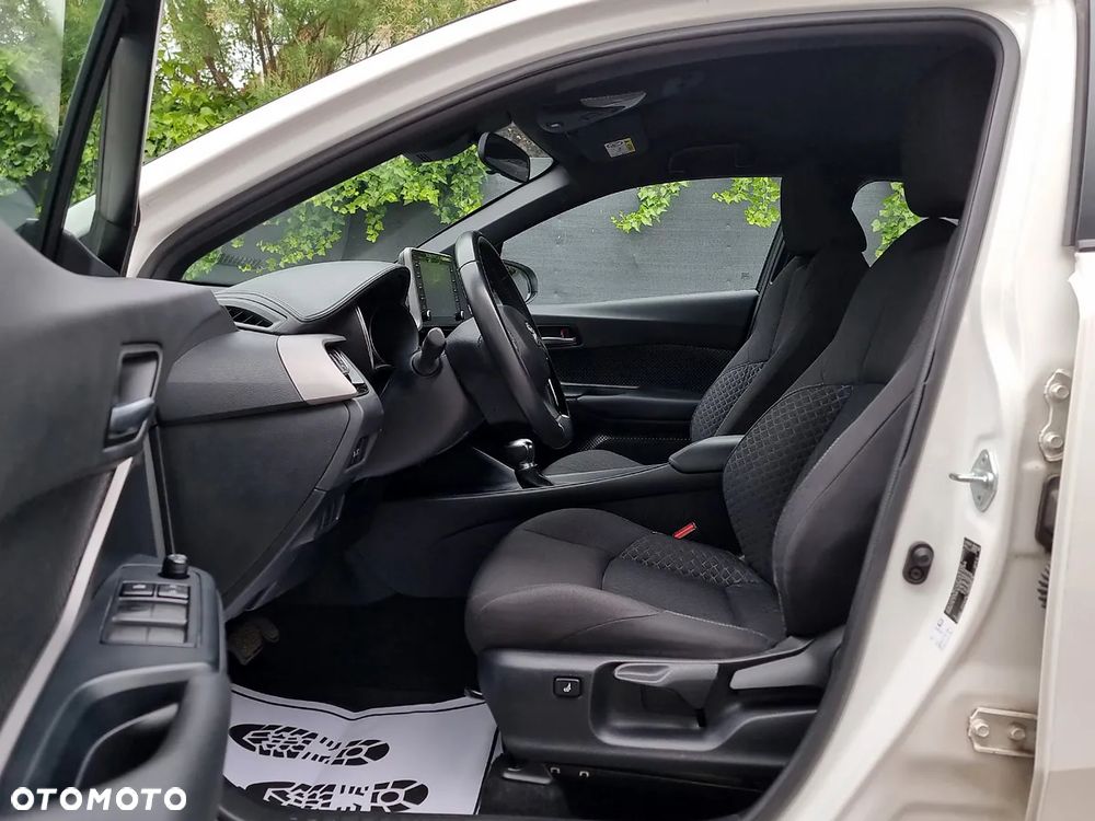 Toyota C-HR 1.8 Hybrid Prestige - 8