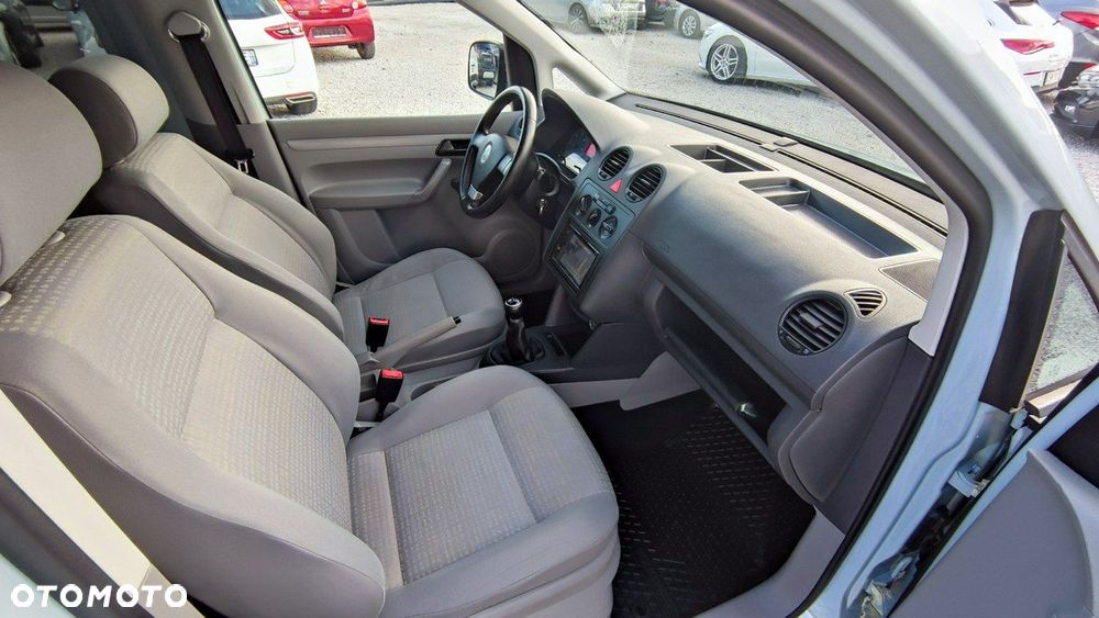 Volkswagen Caddy - 27