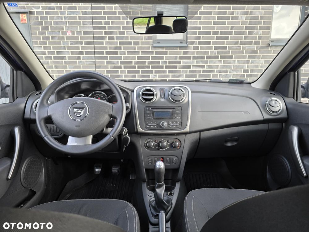 Dacia Logan 1.2 16V SL Celebration - 26