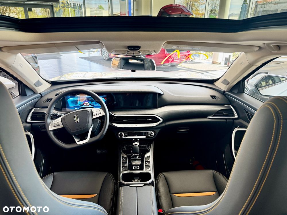 Bestune T77 1.5T Business DCT - 12