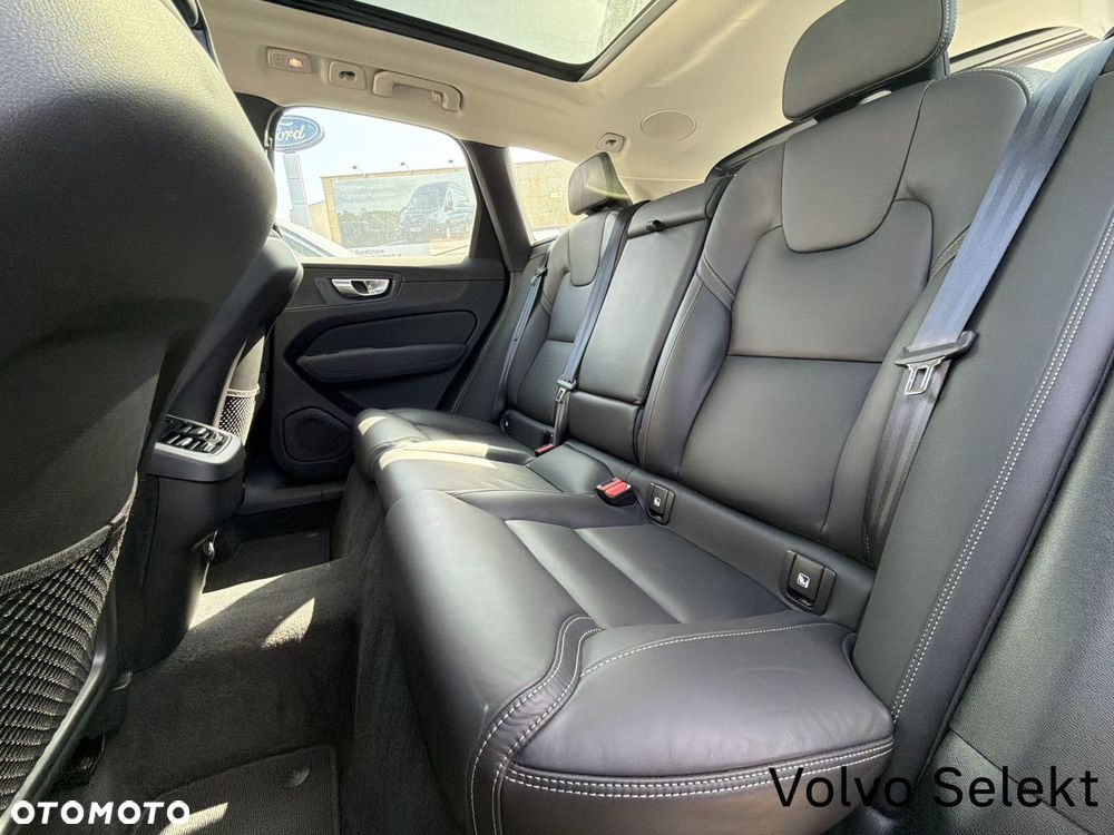 Volvo XC 60 - 16