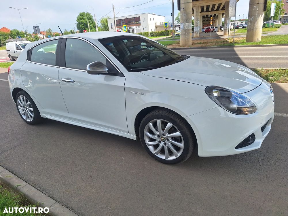 Alfa Romeo Giulietta 2.0 JTDM 16V - 4