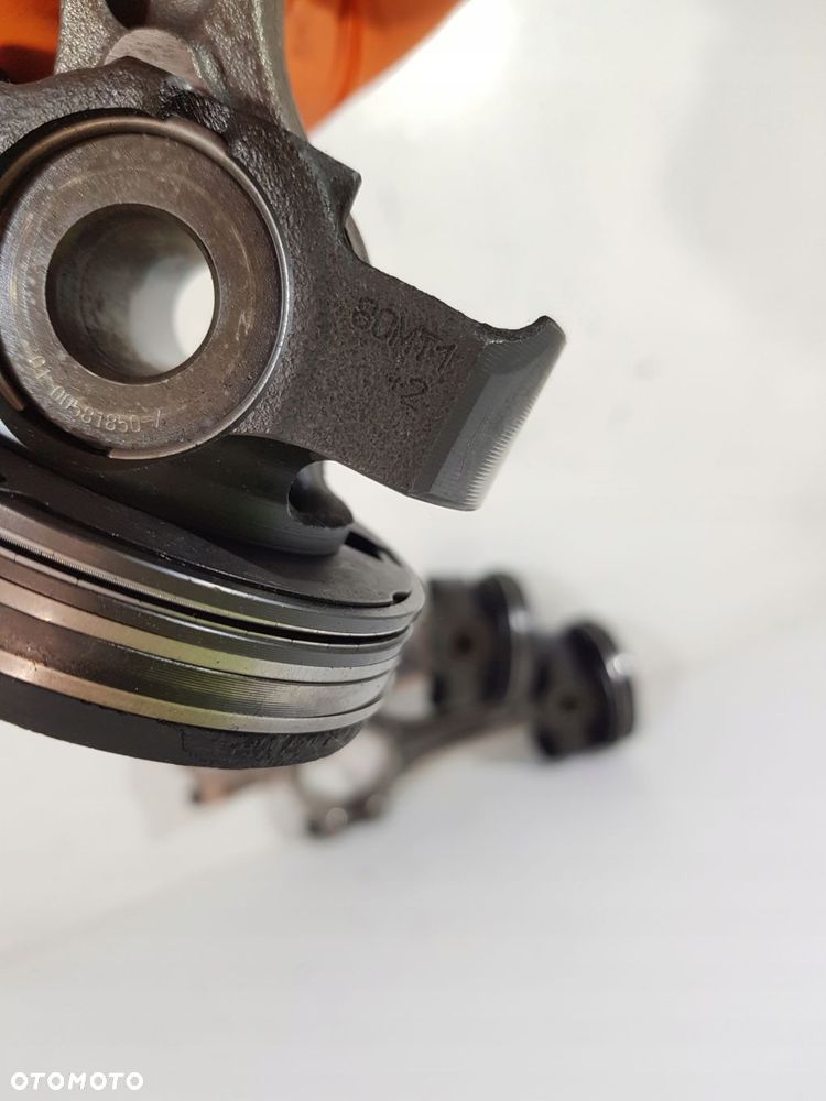 tłok + korbowód mercedes w205 1.6 dci r9ma500 626951 - 12