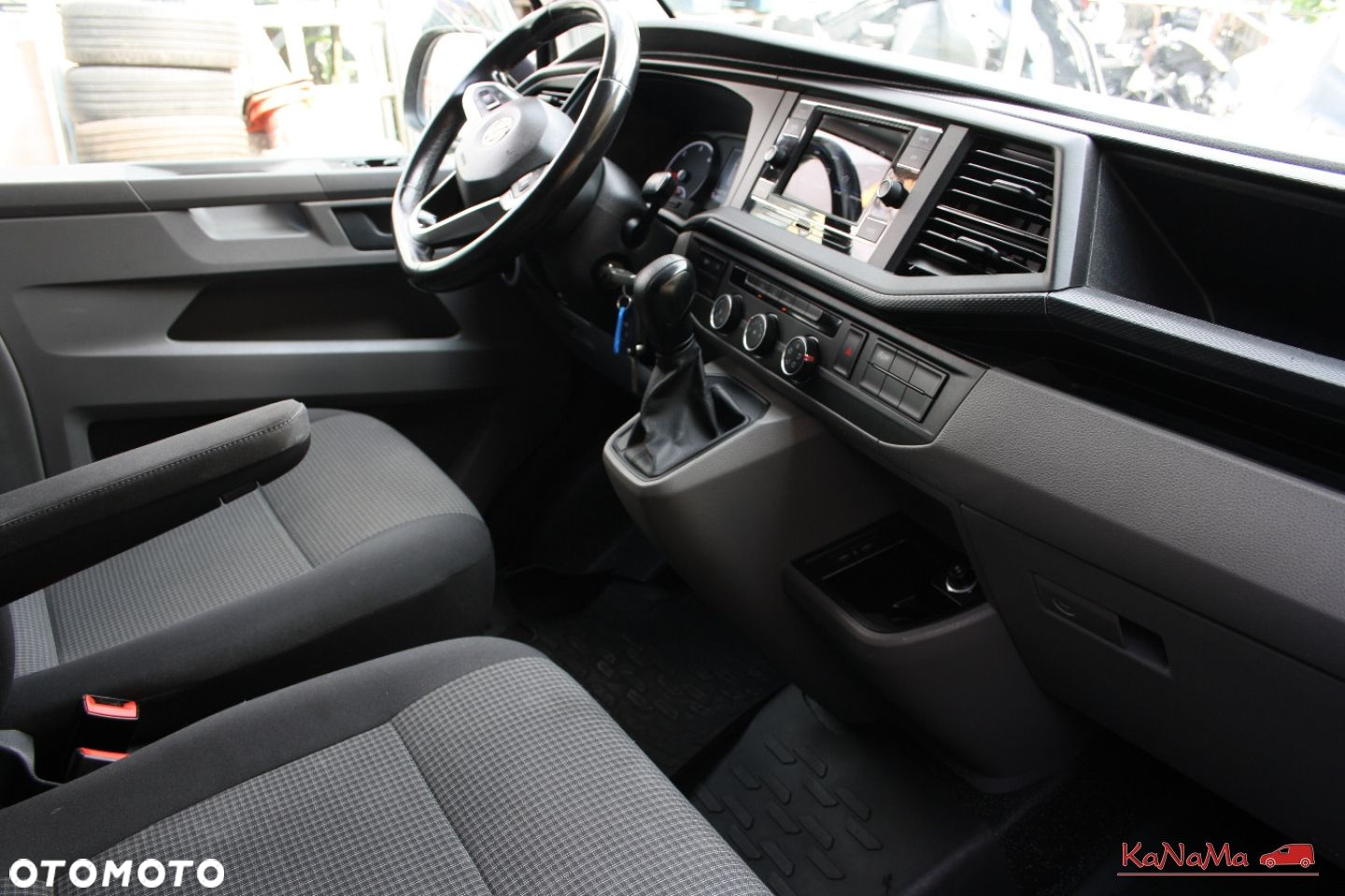 Volkswagen Transporter - 7