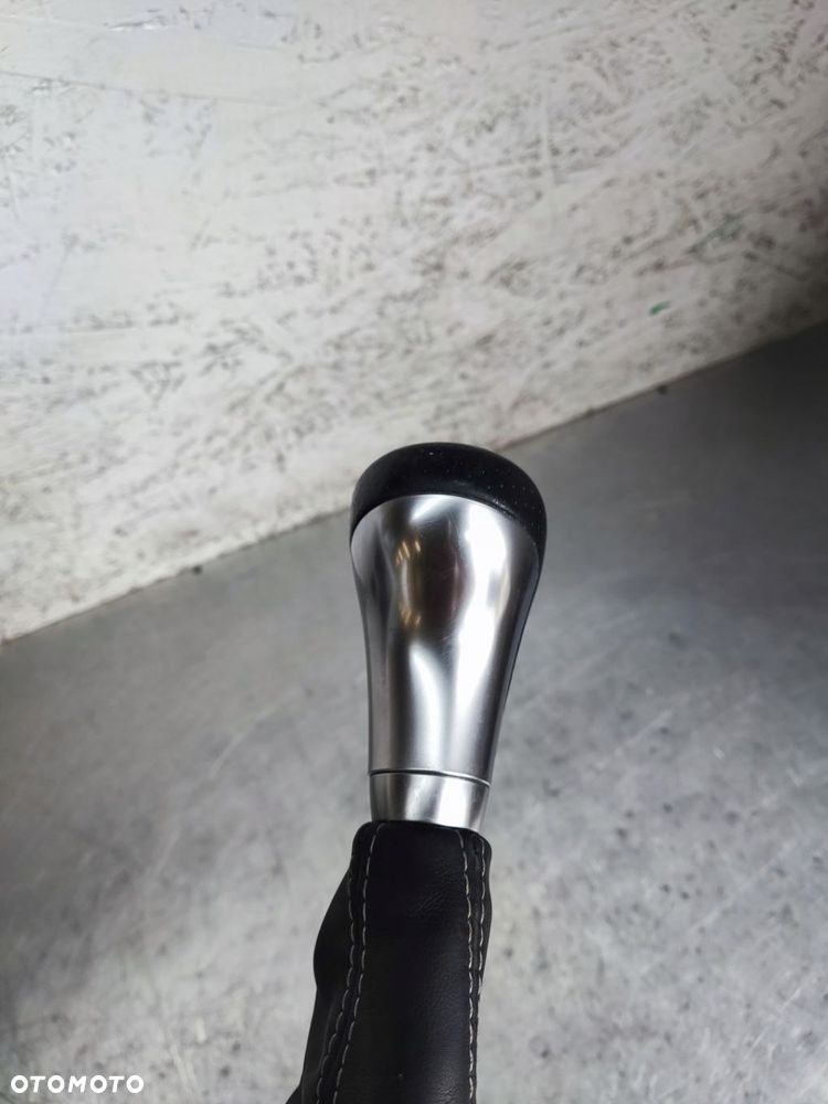 MERCEDES A KLASA W176 GAŁKA MIESZEK ZMIANY BIEGÓW MANUAL - 8