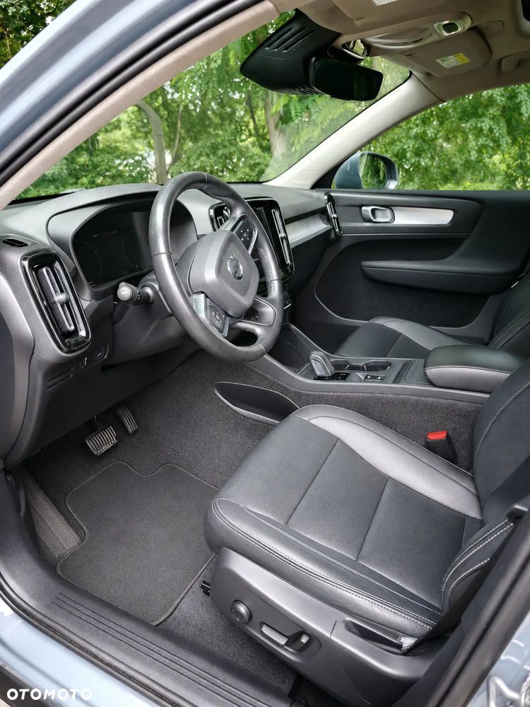 Volvo XC 40 - 8