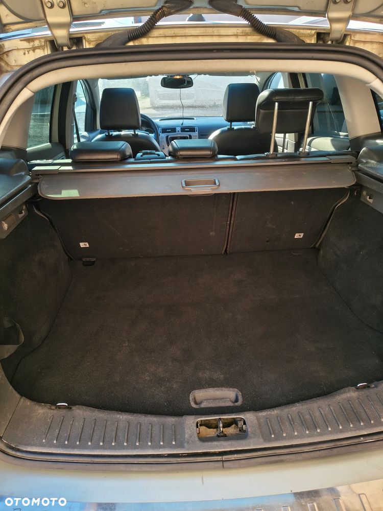 Ford Kuga 2.0 TDCi Titanium - 14