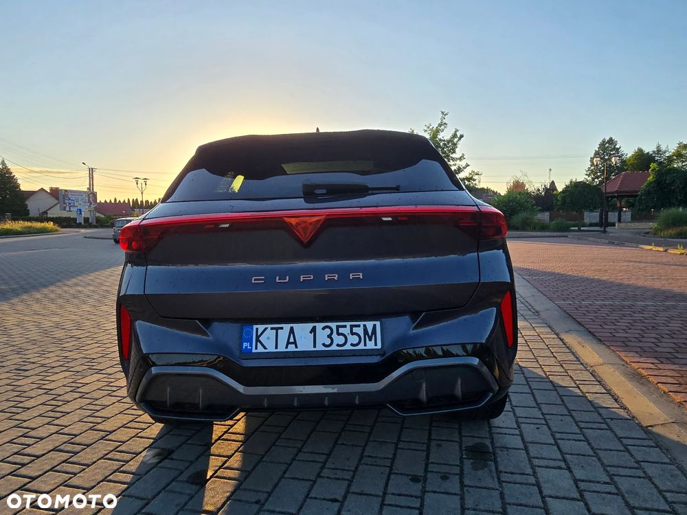 Cupra Terramar 1.5 e-Hybrid DSG VZ - 4