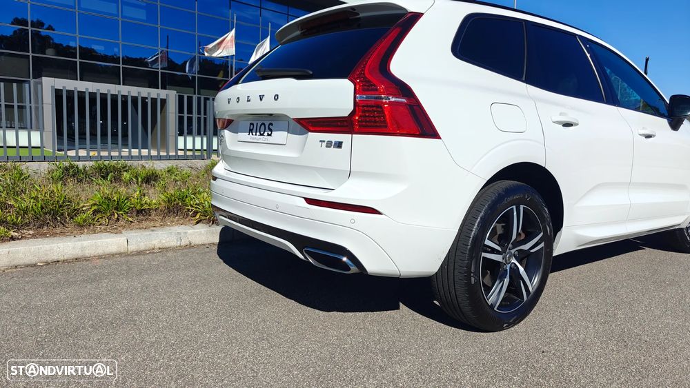 Volvo XC 60 2.0 T8 PHEV R-Design AWD - 8