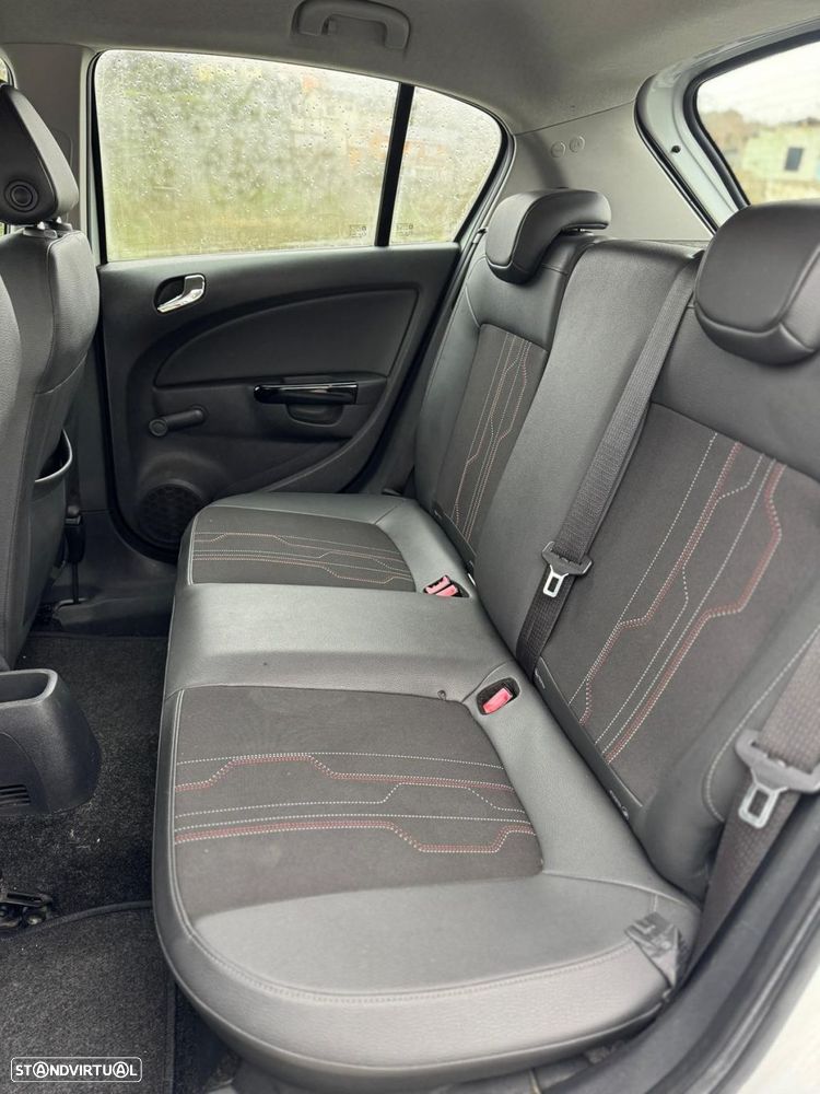 Opel Corsa 1.2 Go! Easytronic - 9