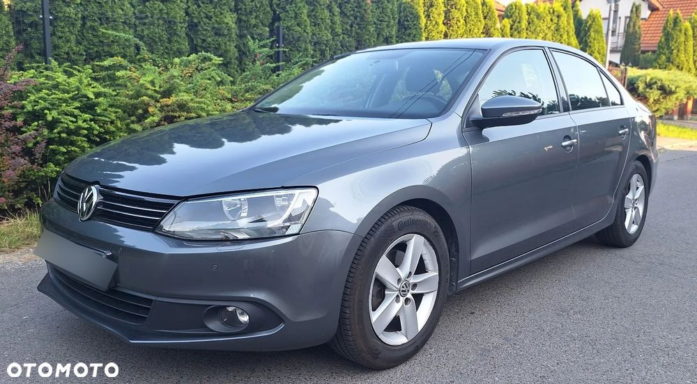 Volkswagen Jetta 1.4 TSI Highline - 1
