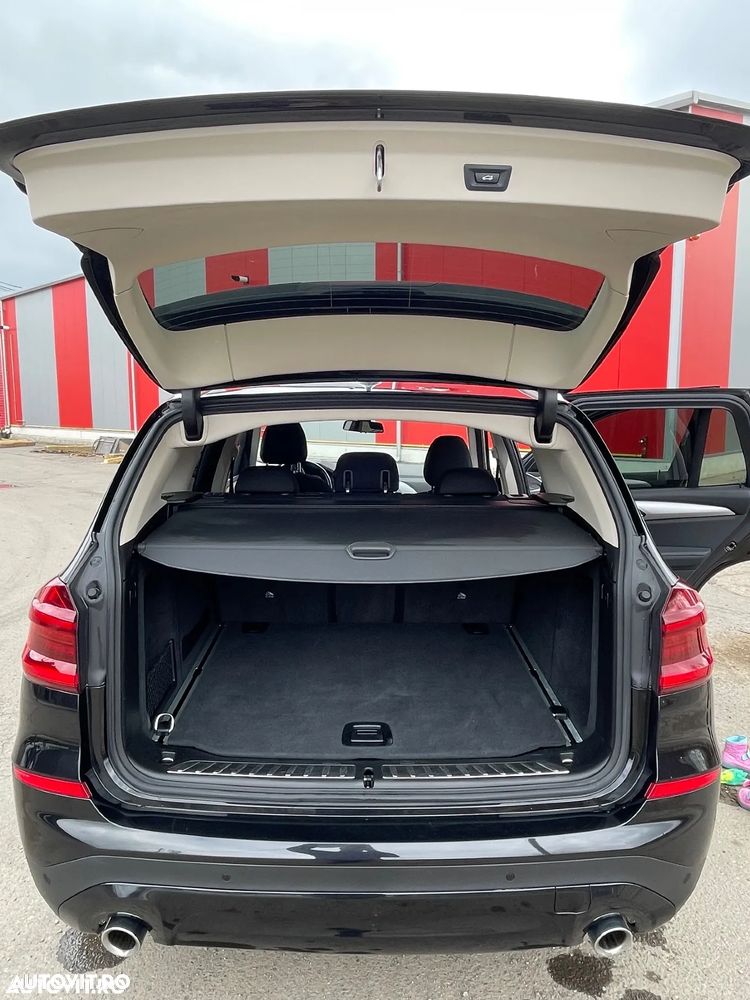 BMW X3 xDrive20d AT Luxury Line - 5