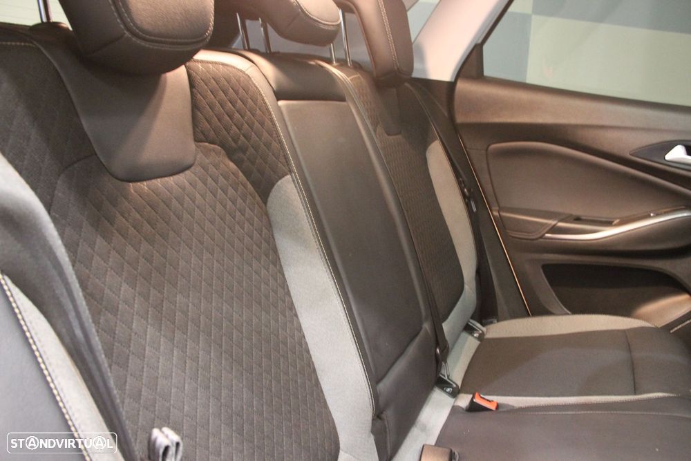 Opel Grandland X 1.2 T Innovation AT - 14