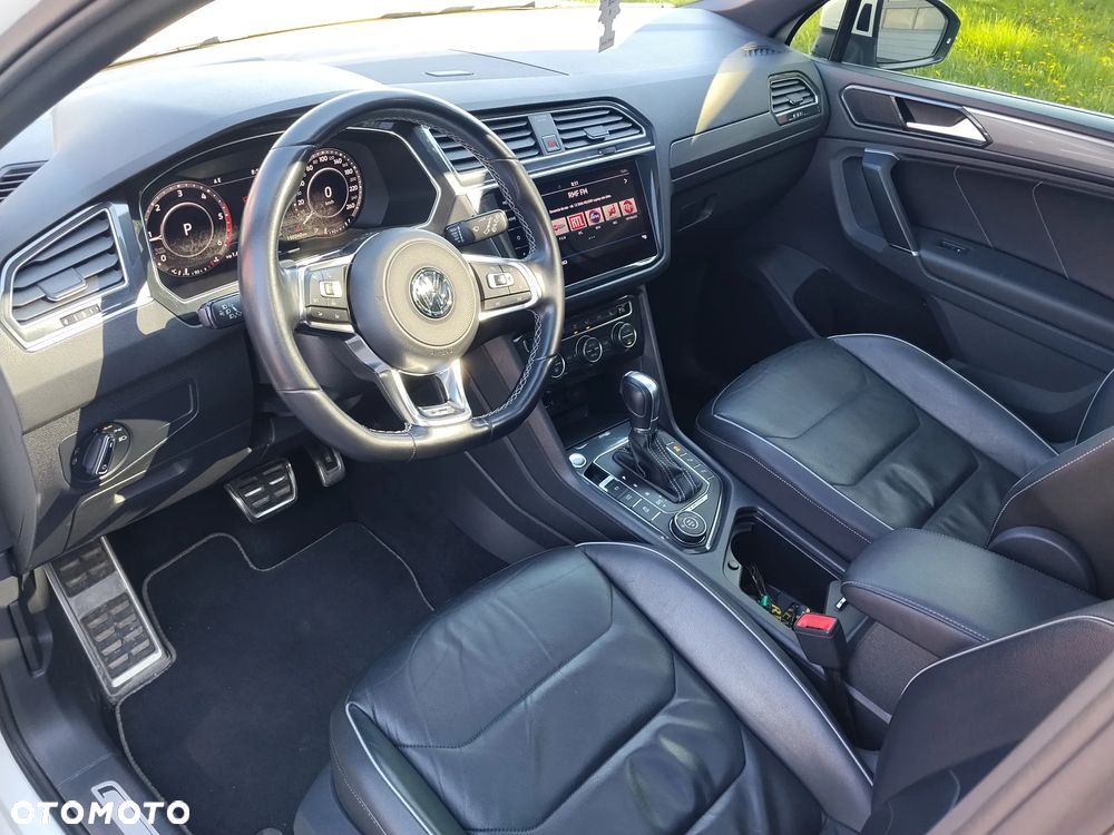 Volkswagen Tiguan - 14