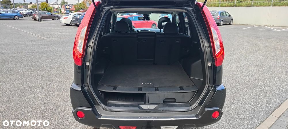 Nissan X-Trail 2.0 dCi 4x4 DPF Platinum - 21