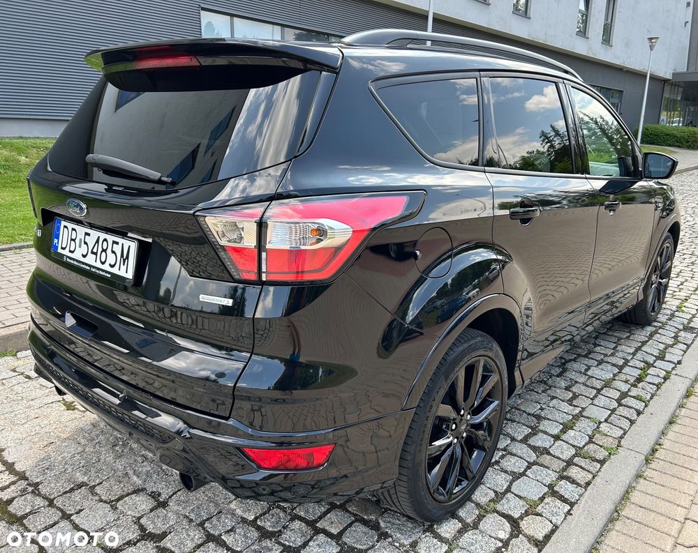 Ford Kuga 1.5 EcoBoost 2x4 Titanium - 9