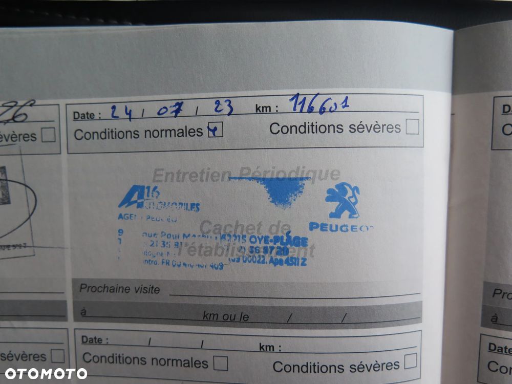 Peugeot 5008 1.5 BlueHDi Allure S&S - 39