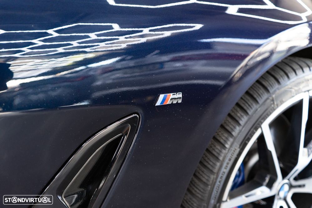 BMW 840 d xDrive Pack M - 18