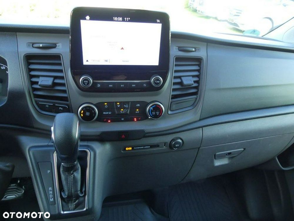Ford Transit Custom - 13