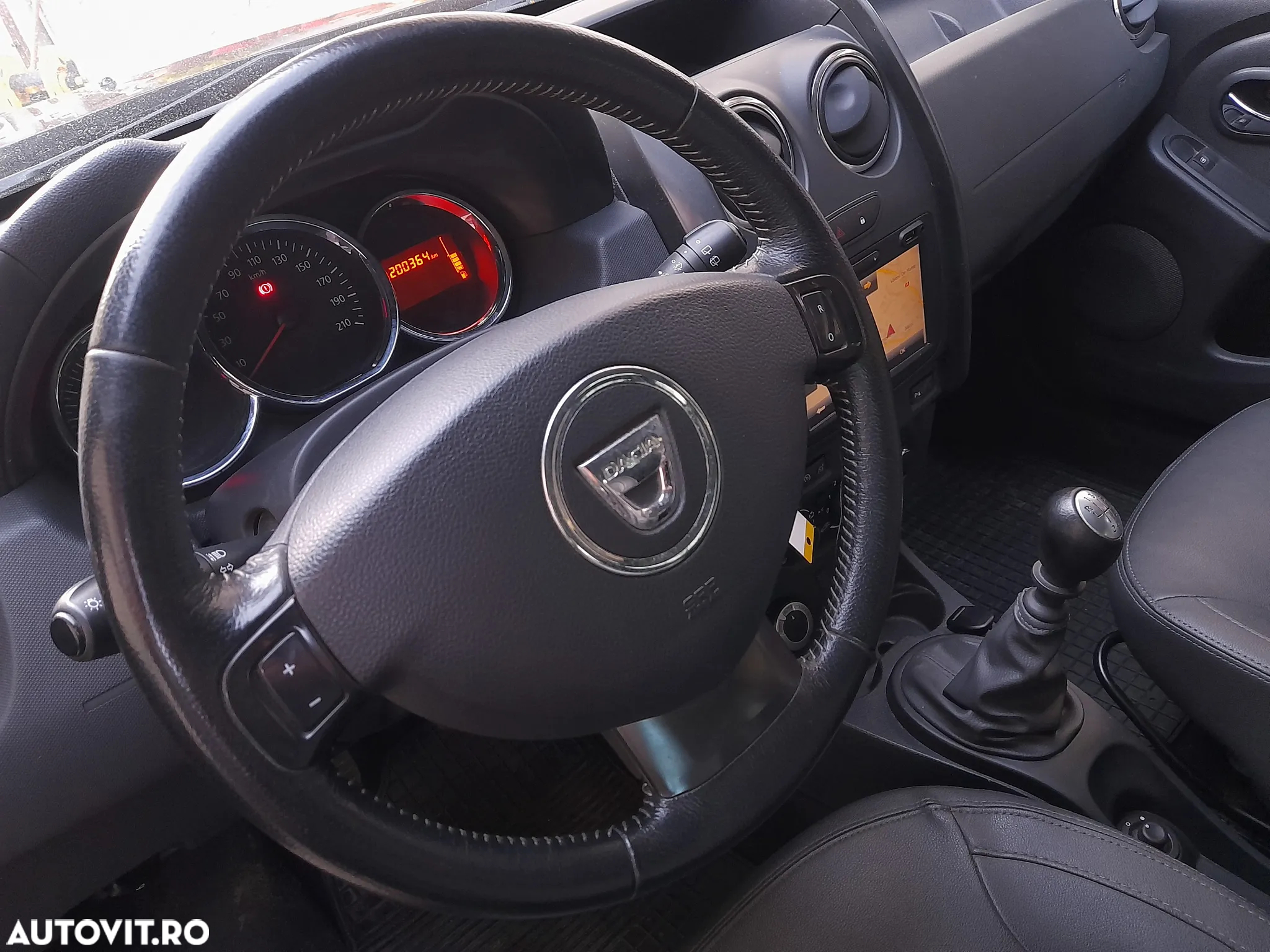Dacia Duster 1.5 dCi 4x4 Ambiance - 29