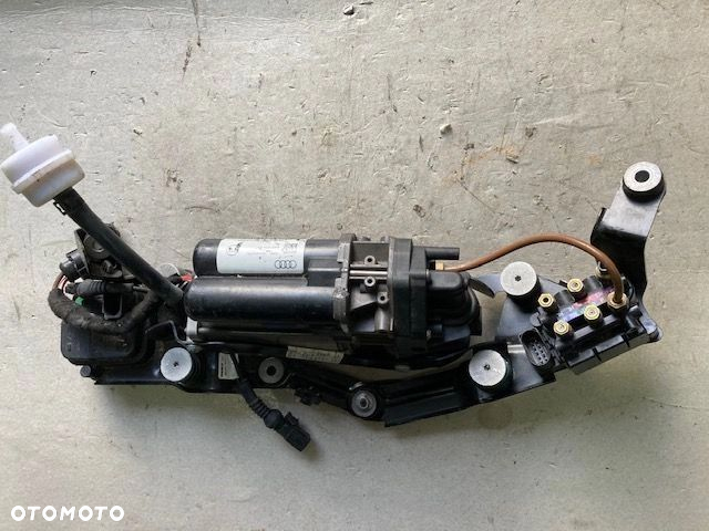 Audi Q5 4N0616007 Kompresor ORYG 100% OK - 2