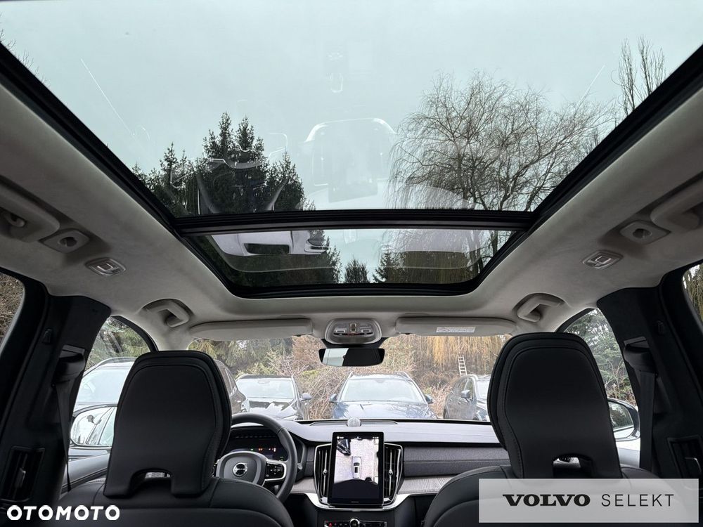 Volvo XC 90 - 32