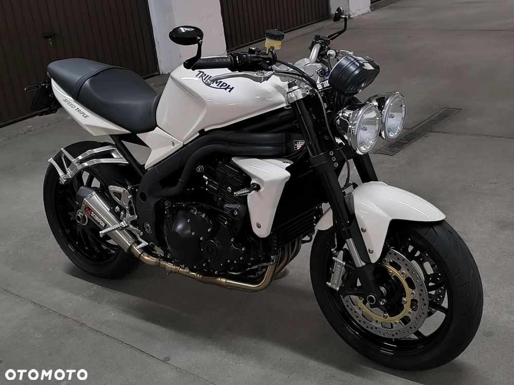 Triumph Speed Triple - 14