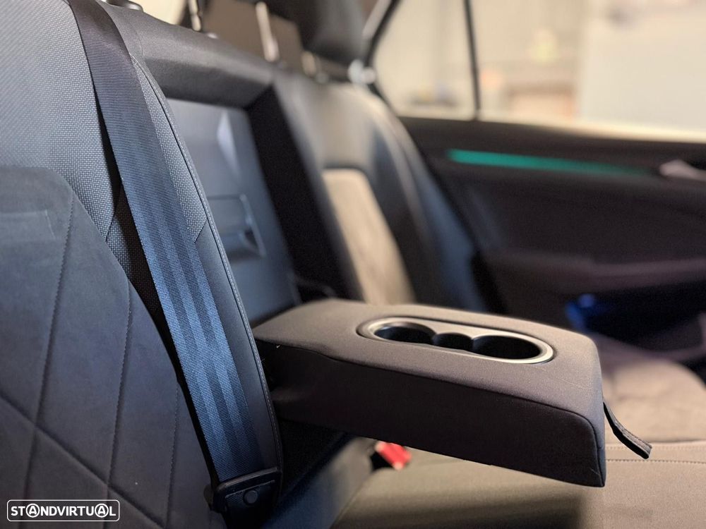 VW Golf 1.4 TSI e-Hybrid DSG - 39