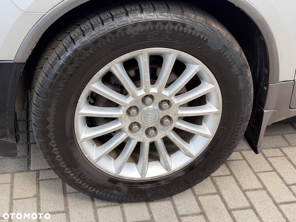 Buick Enclave - 21