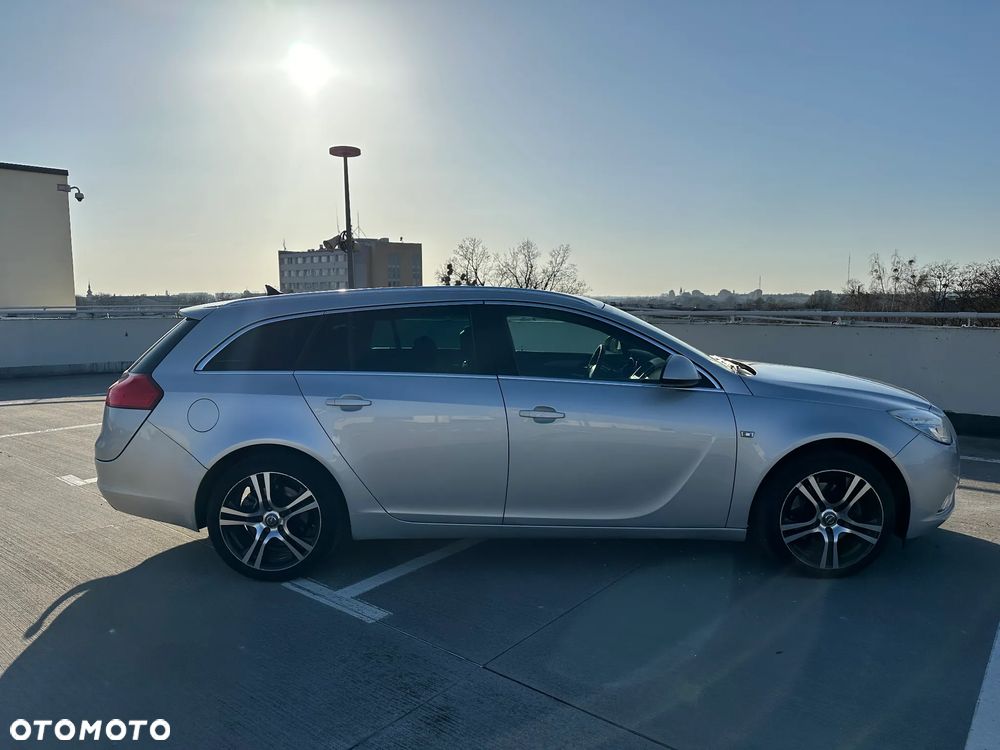 Opel Insignia 2.0 CDTI - 8