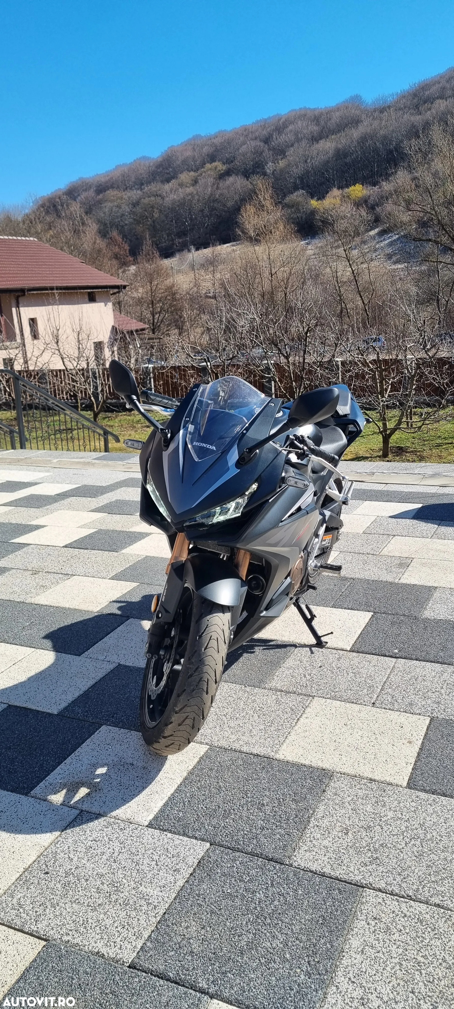 Honda CBR 500R - 8