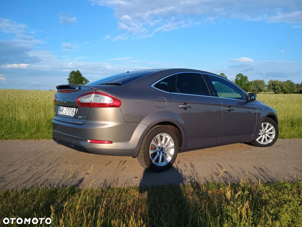 Ford Mondeo 1.6 TDCi Platinium X Plus (Titanium) - 3