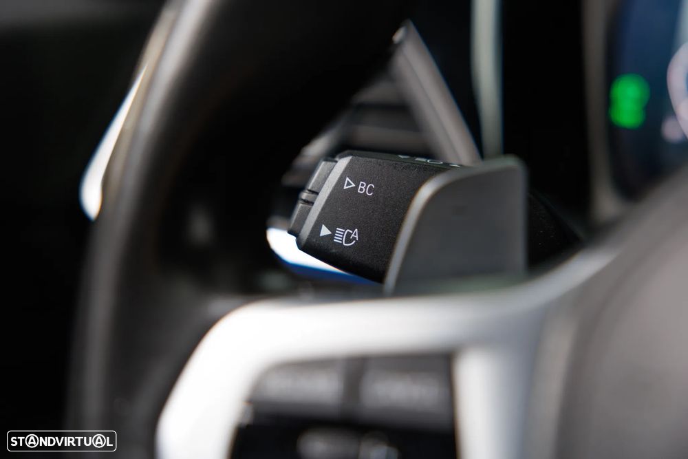 BMW 320 e Aut. M Sport - 37