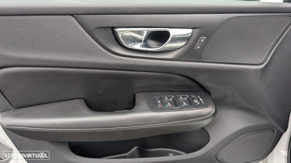 Volvo V60 2.0 T6 AWD TE Inscription Expression - 14